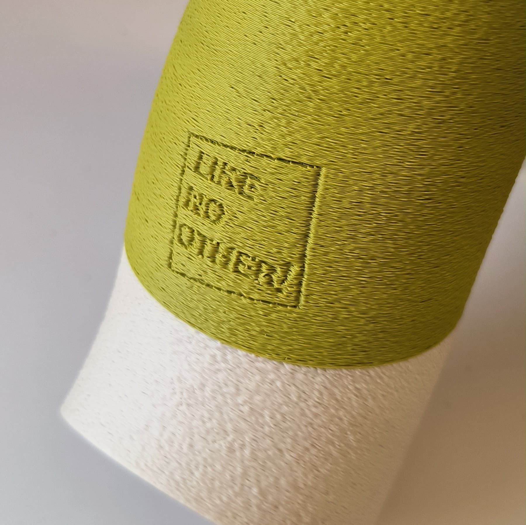 Close-up of the printed Pivot lamp surface
